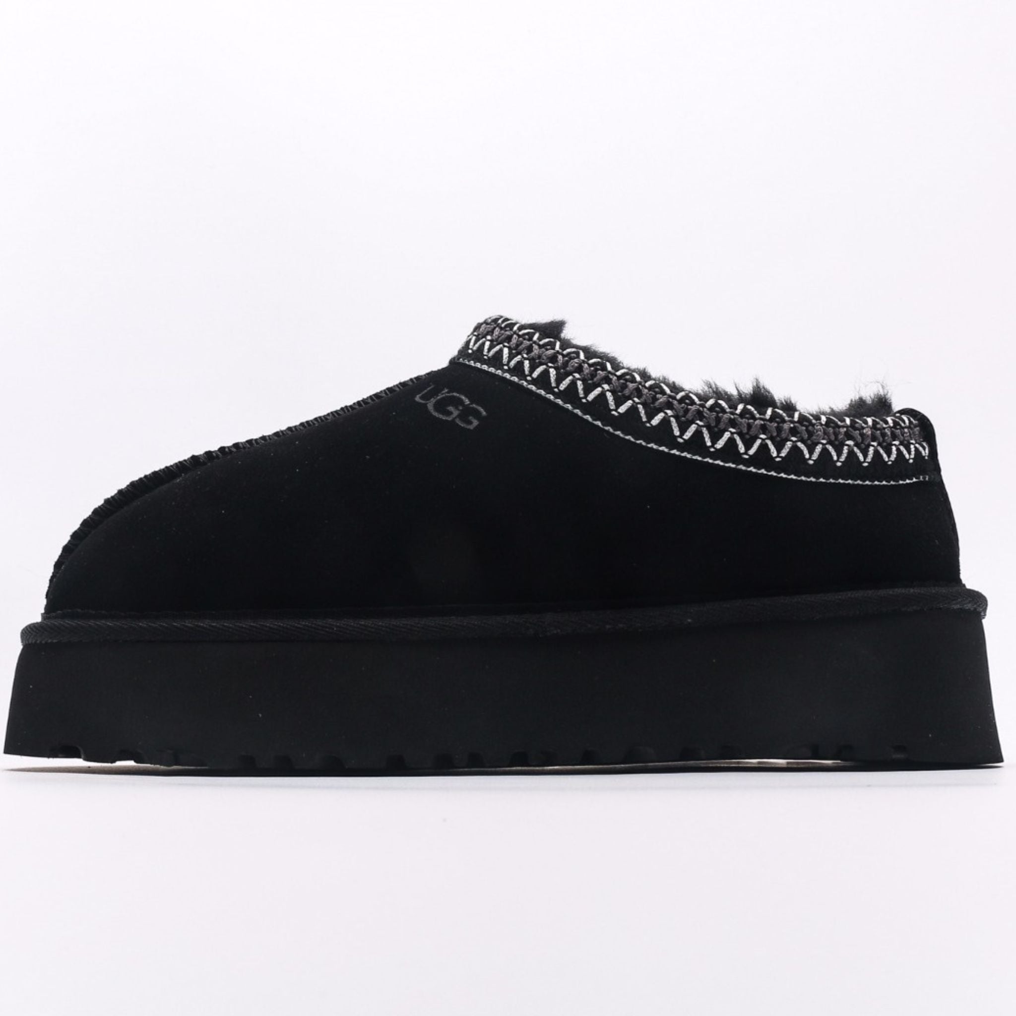 UGG-5877 Black