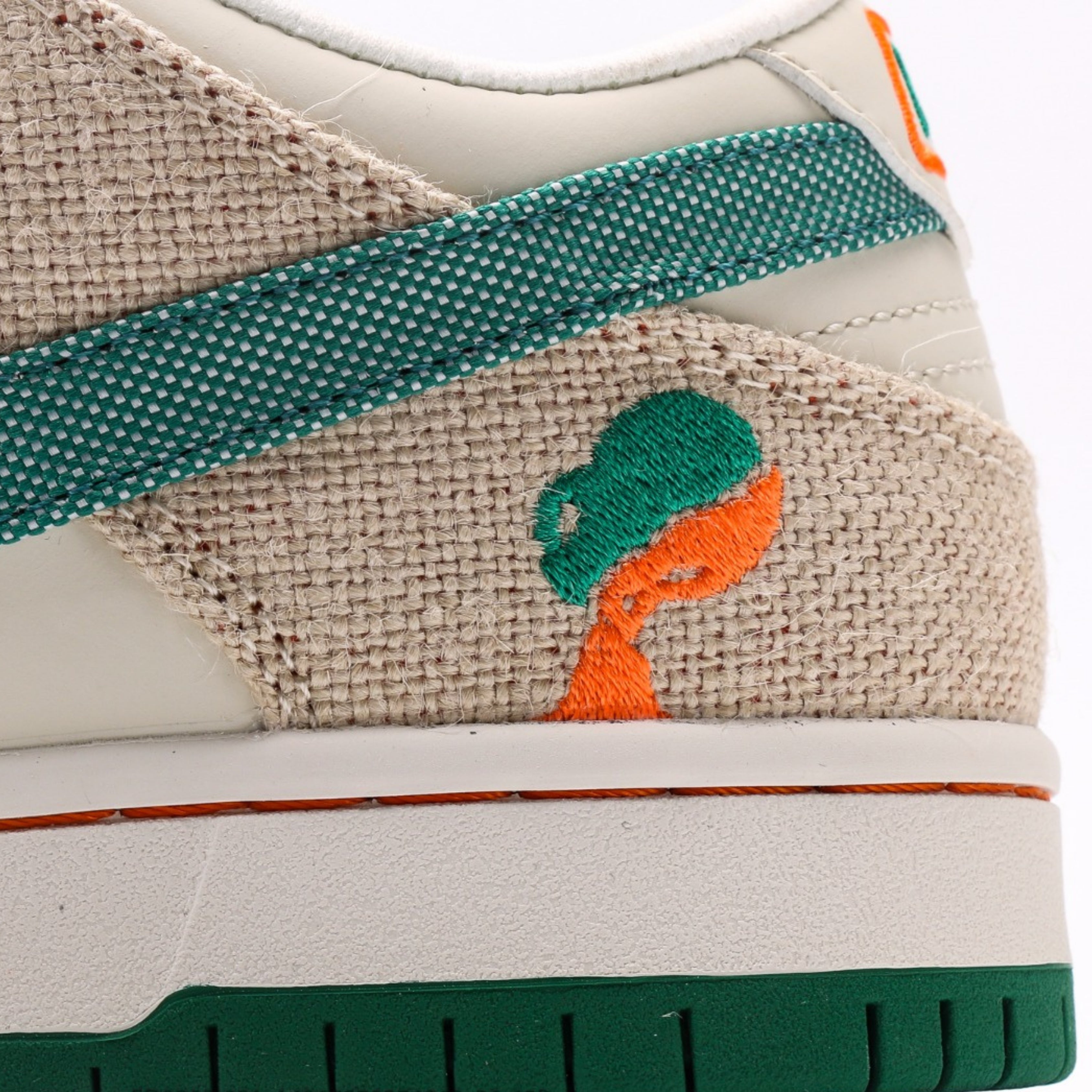 Nike SB Dunk Low Jarritos