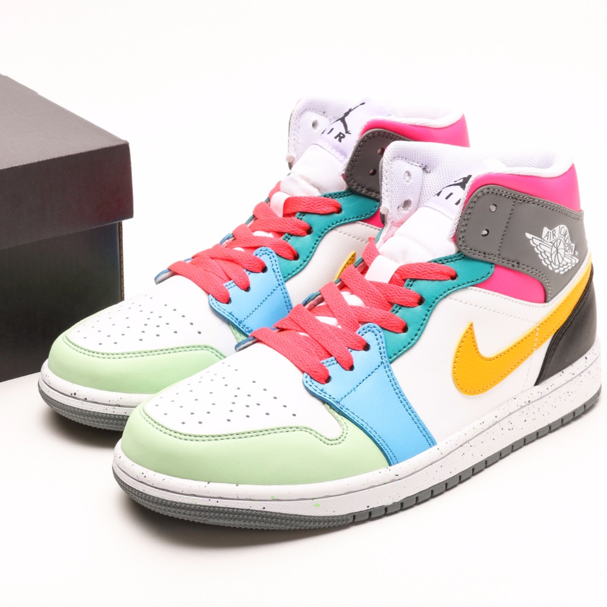 Air Jordan 1 Mid 'Colorful'