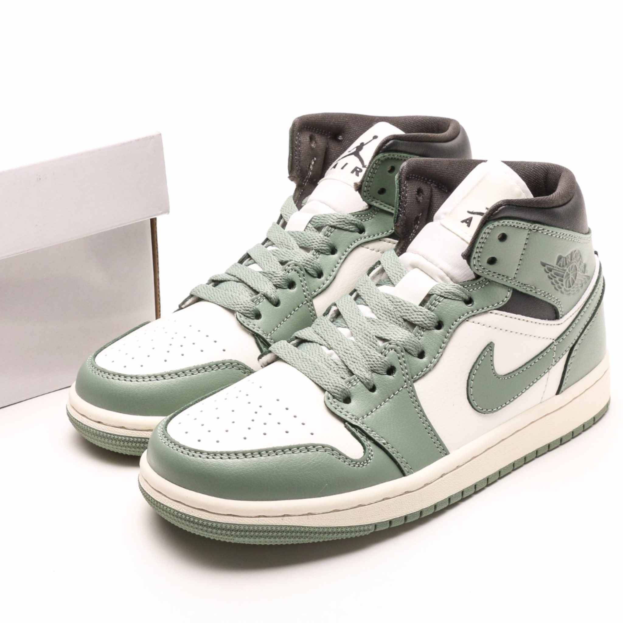 Air Jordan 1 Mid 'Green'