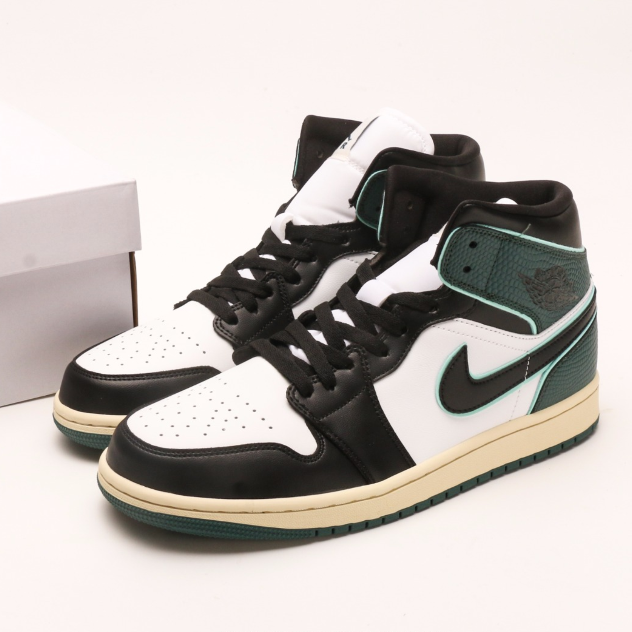 Air Jordan 1 Mid'Green-Black'