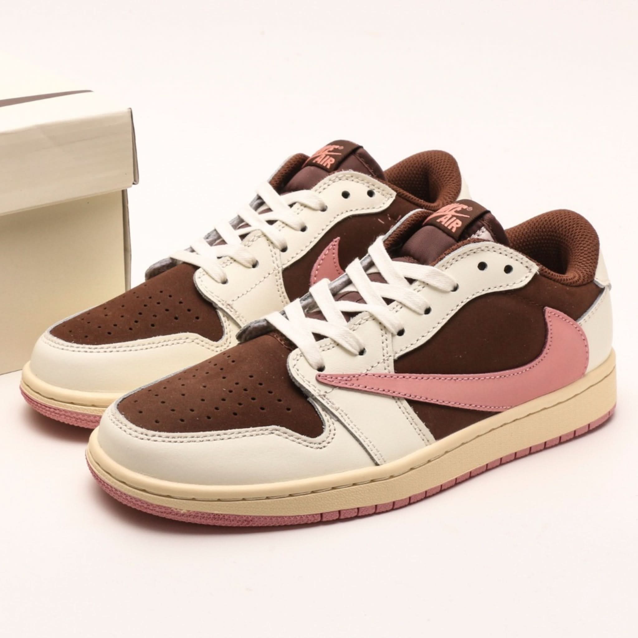 Air Jordan 1 Low Travis Scott x Fragment ARK PONY