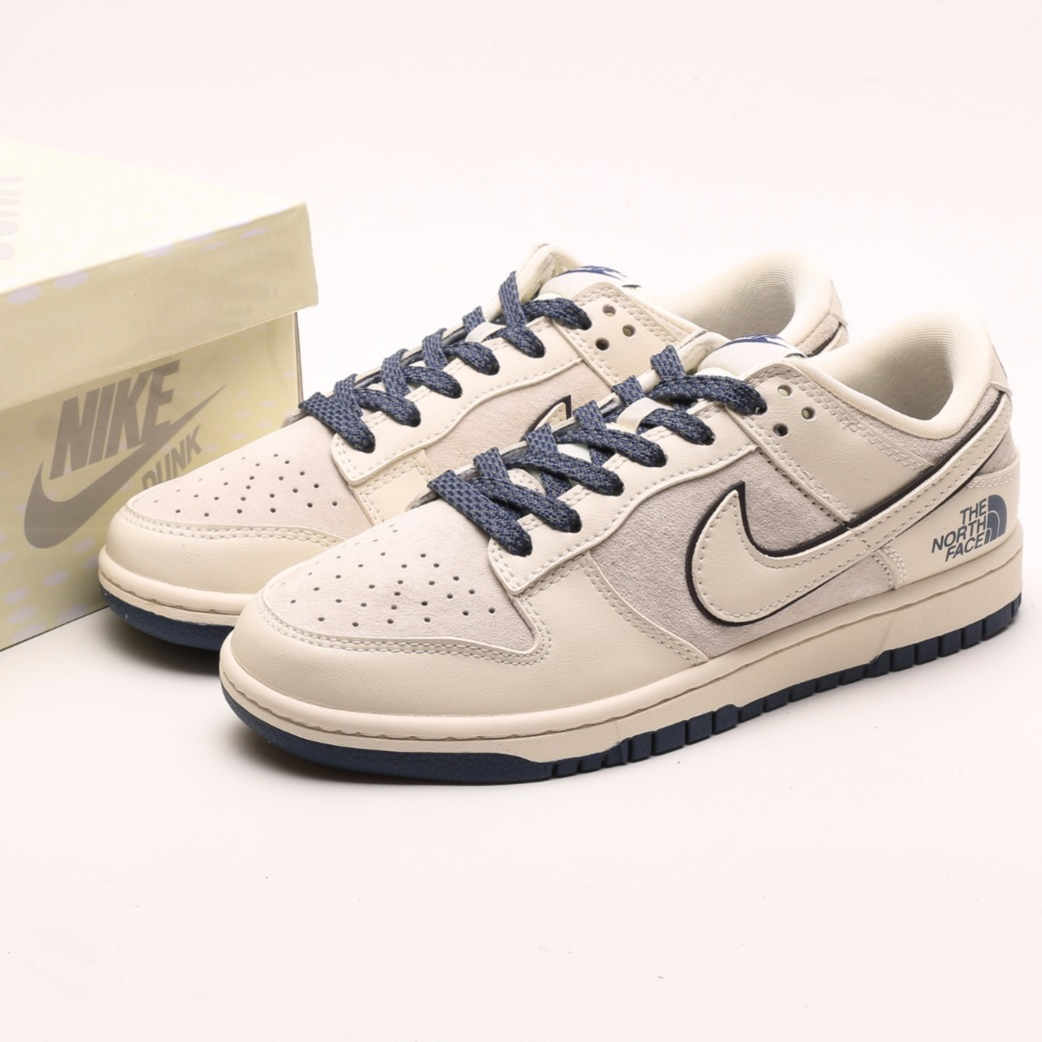 Nike Dunk Low x The North Face "Blue"