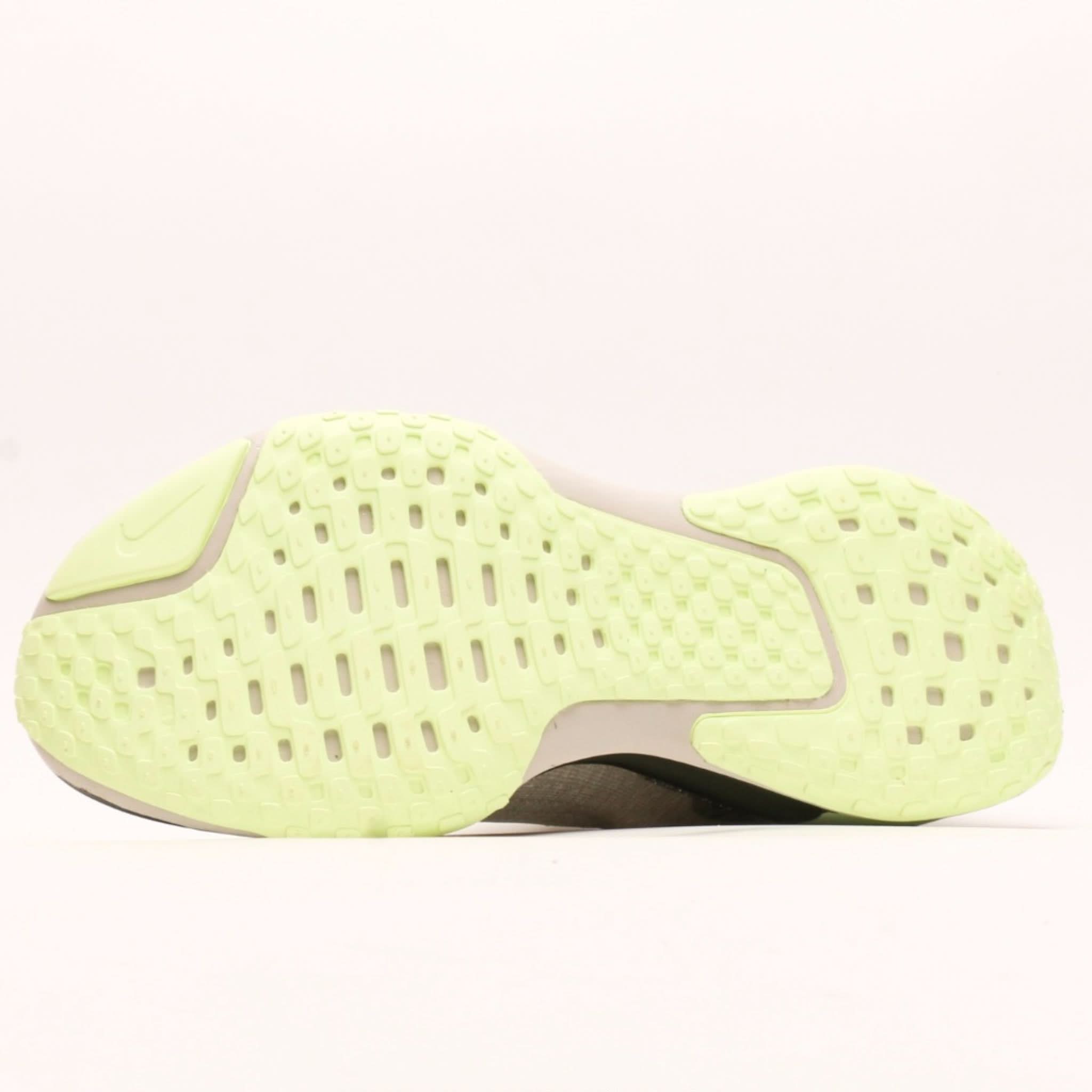 Nike Zoom X Invincible Run FK 3 Cargo Khaki