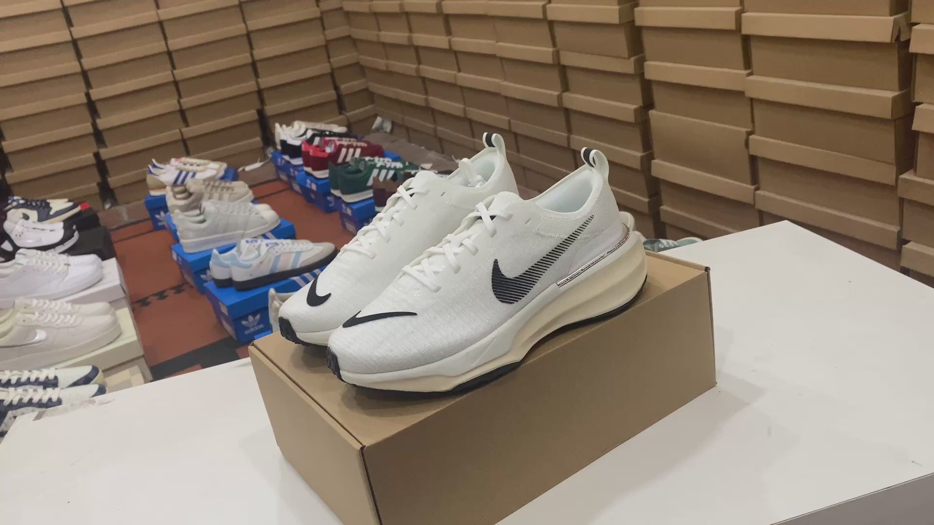 Nike Zoom X Invincible Run FK 3 Summit White