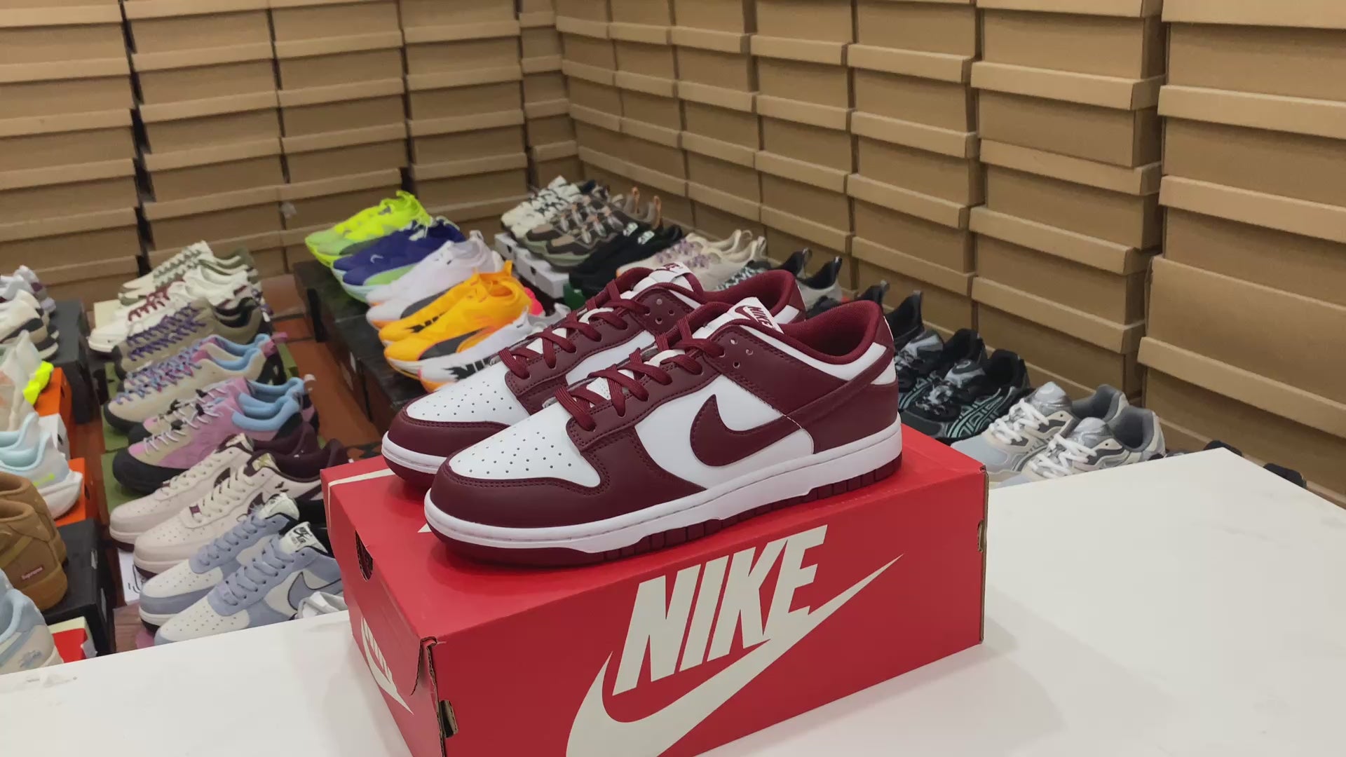 Nike Dunk Low Team Red