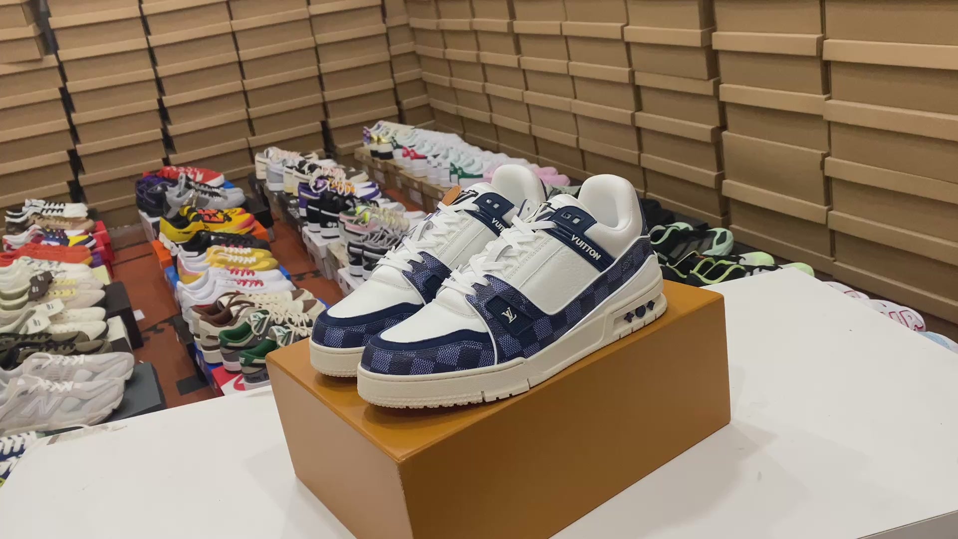 Louis Vuitton Trainer Sneaker Low 'Cowboy Blue'