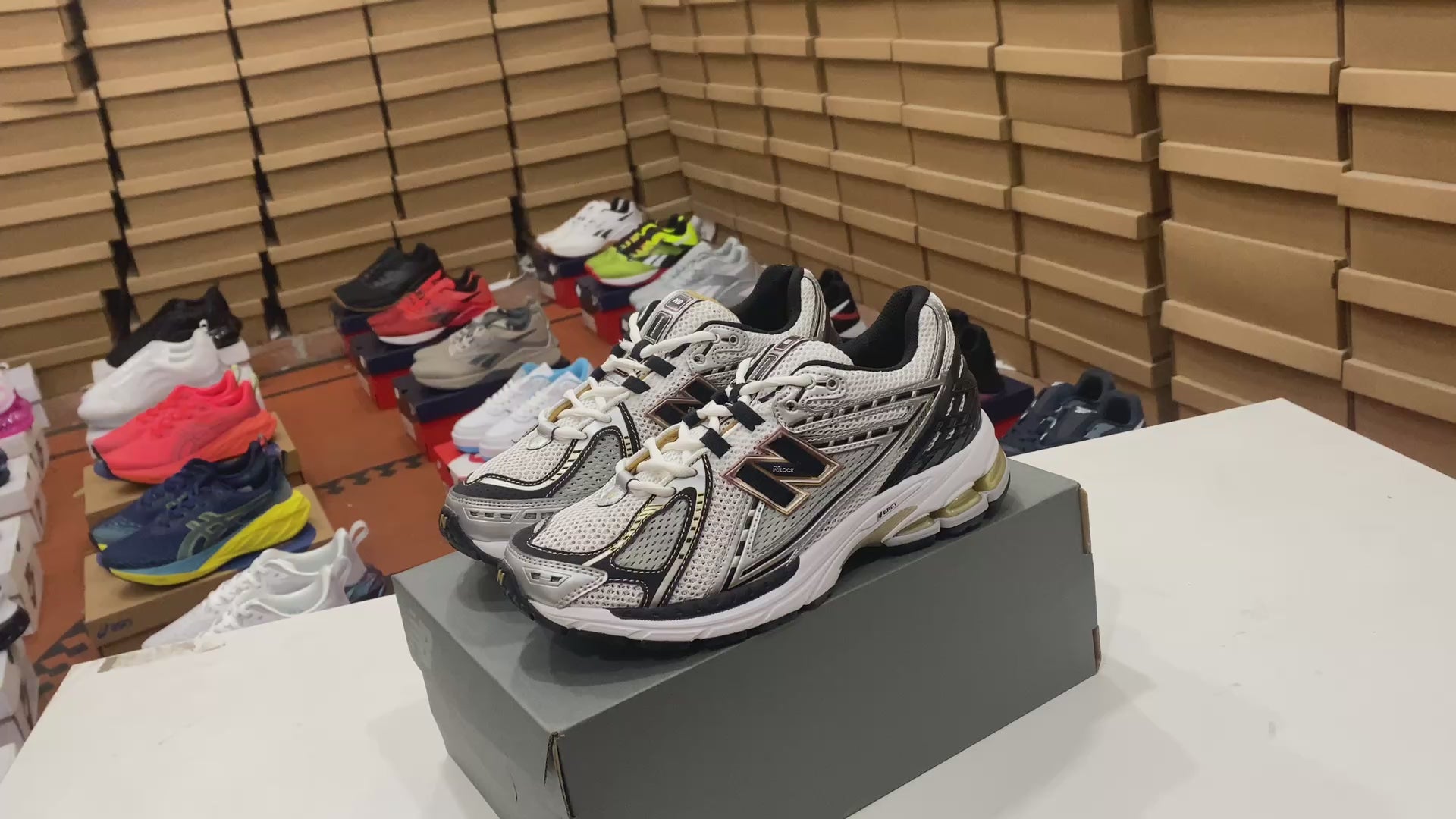 New Balance 1906R White Metallic Gold