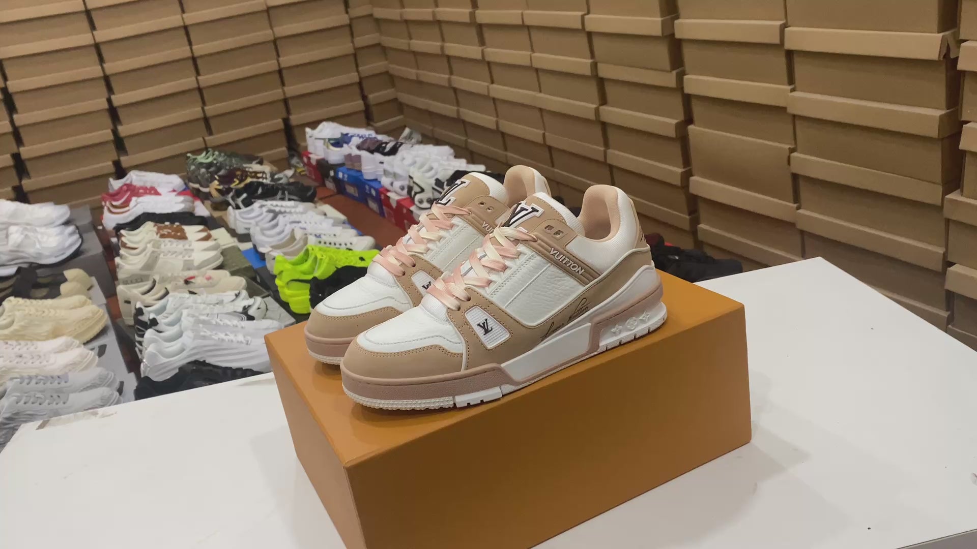 Louis Vuitton Trainer 'Beige'