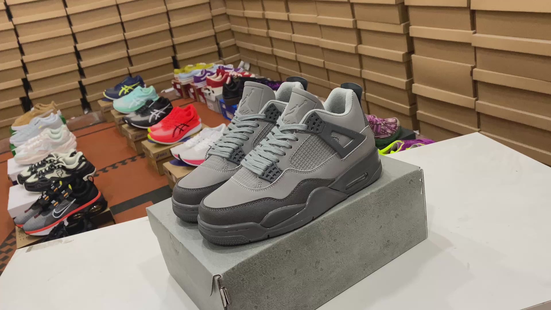 Air Jordan 4 Retro OG 'Wet Cement'