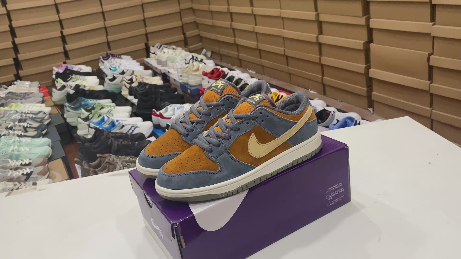 Nike Dunk Low 'Light Carbon Monarch'