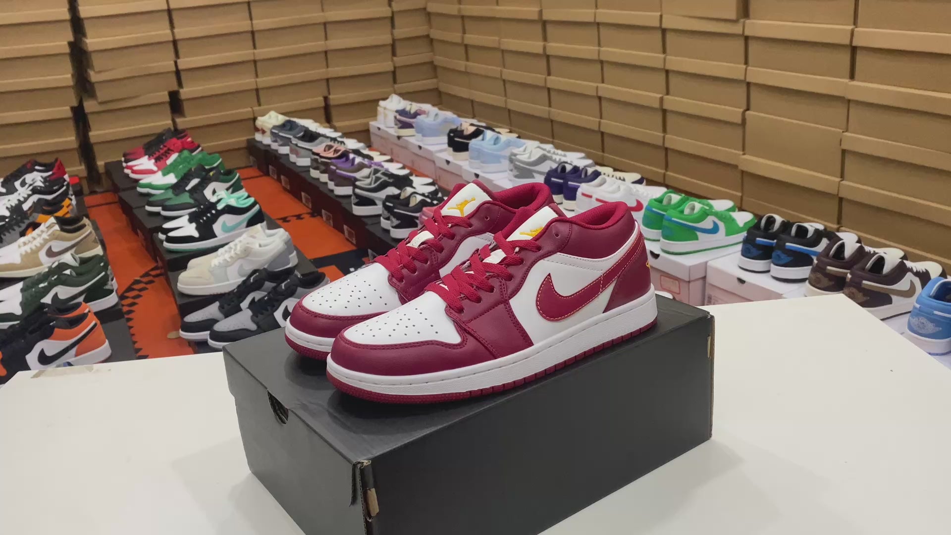 Nike Air Jordan 1 Low Cardinal Red