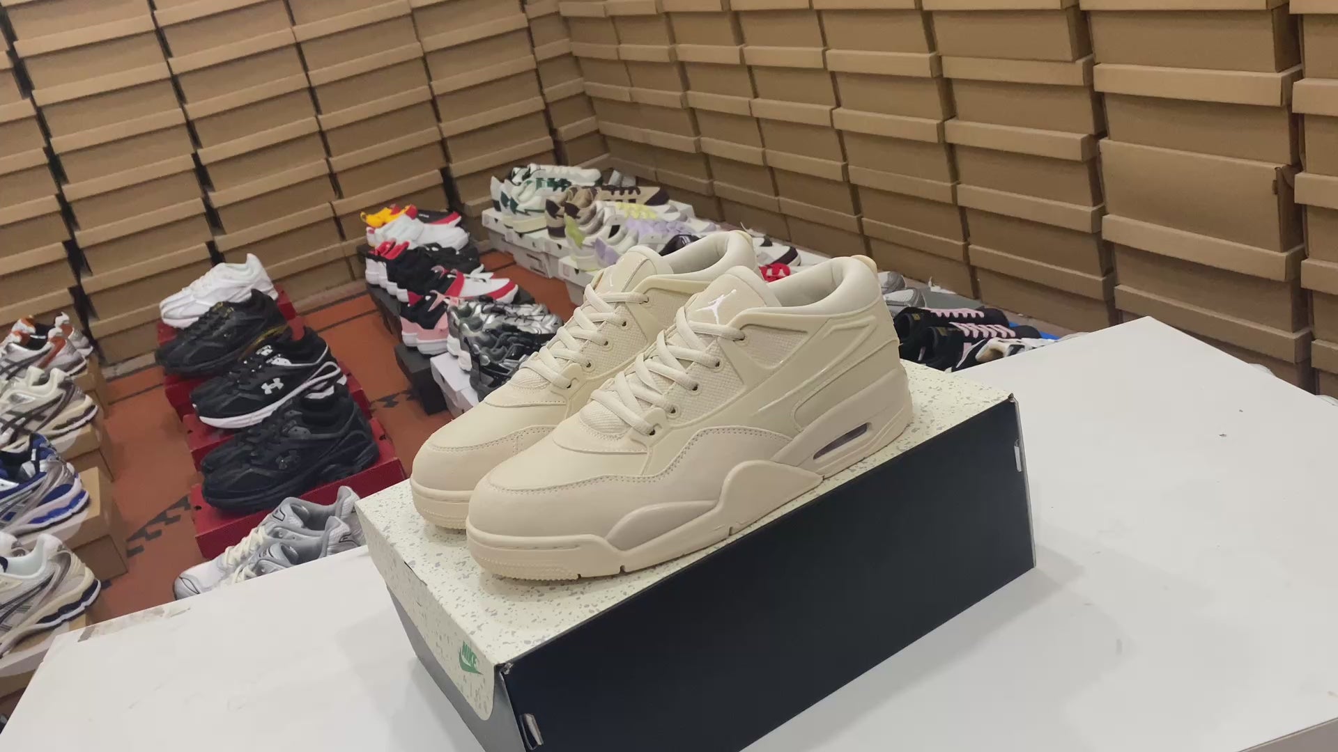 Air Jordan 4 Remastered Beige