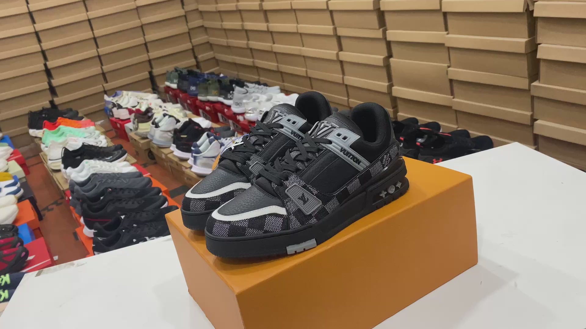 Louis Vuitton Trail Sneaker Low 'Denim Black'